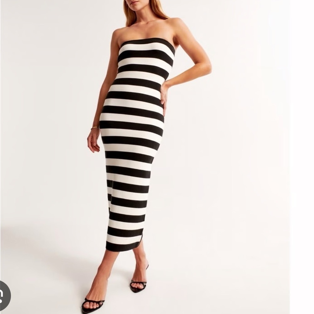 Abercrombie & Fitch Strapless Sweater Midi Dress